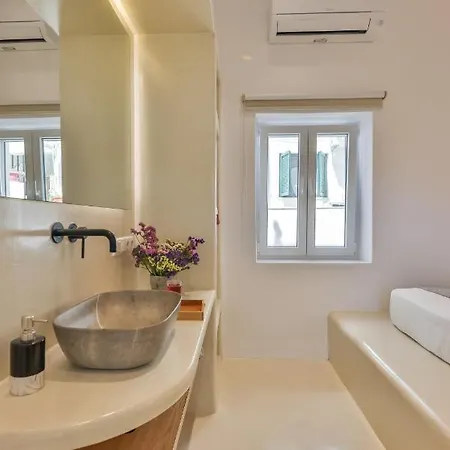 Olia Island Studio In Naxos Town Apartament